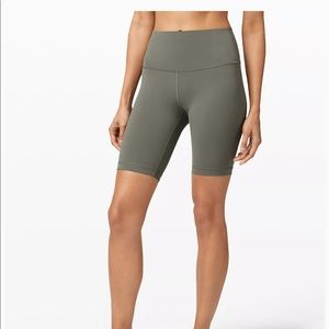 Lululemon Wunder Train High - Rise Biker Short 8”